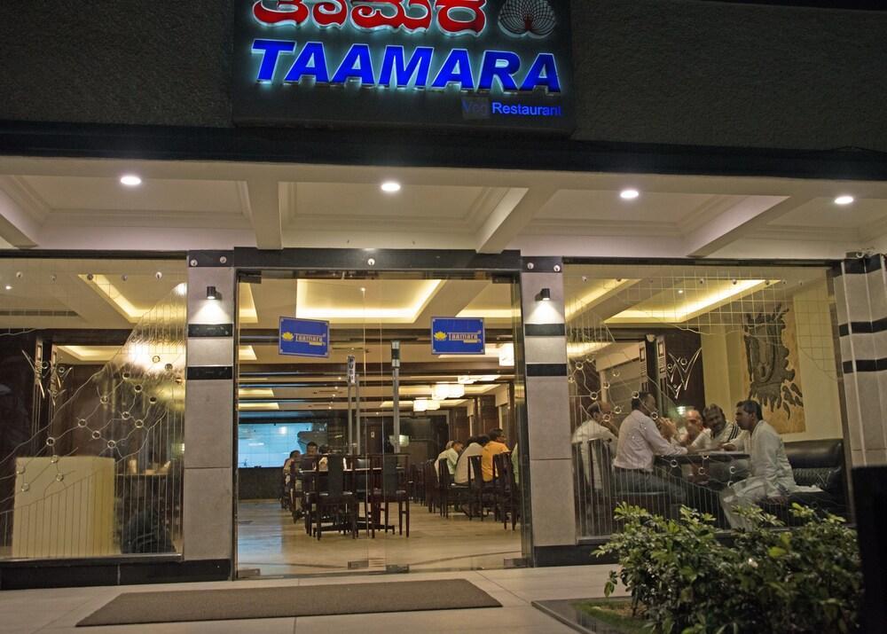 Hotel Maurya Bangalore Exterior photo
