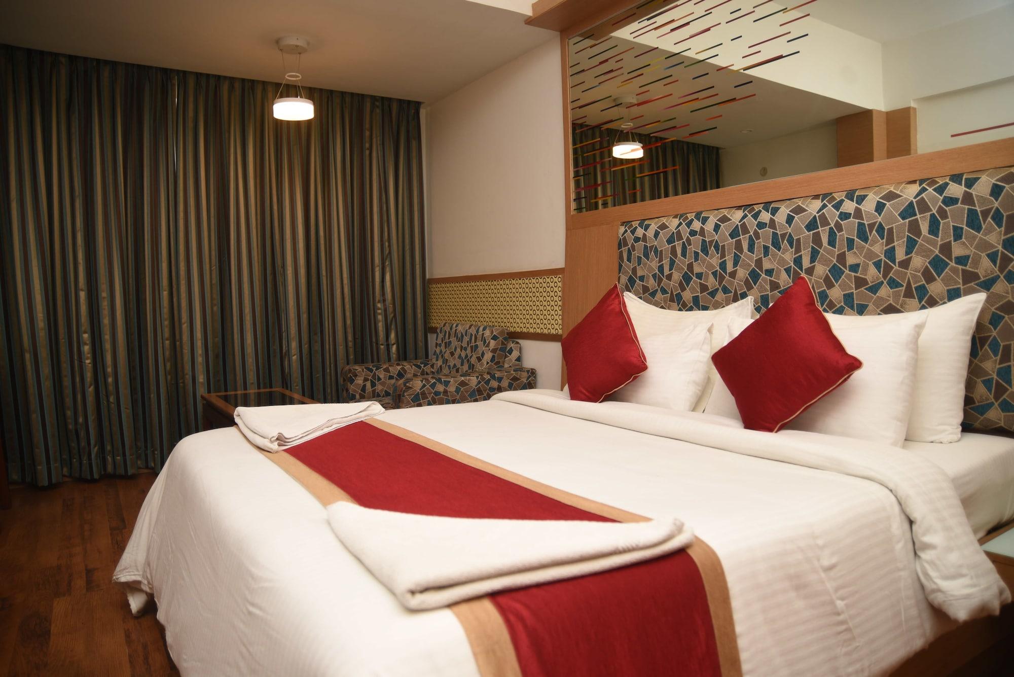 Hotel Maurya Bangalore Exterior photo