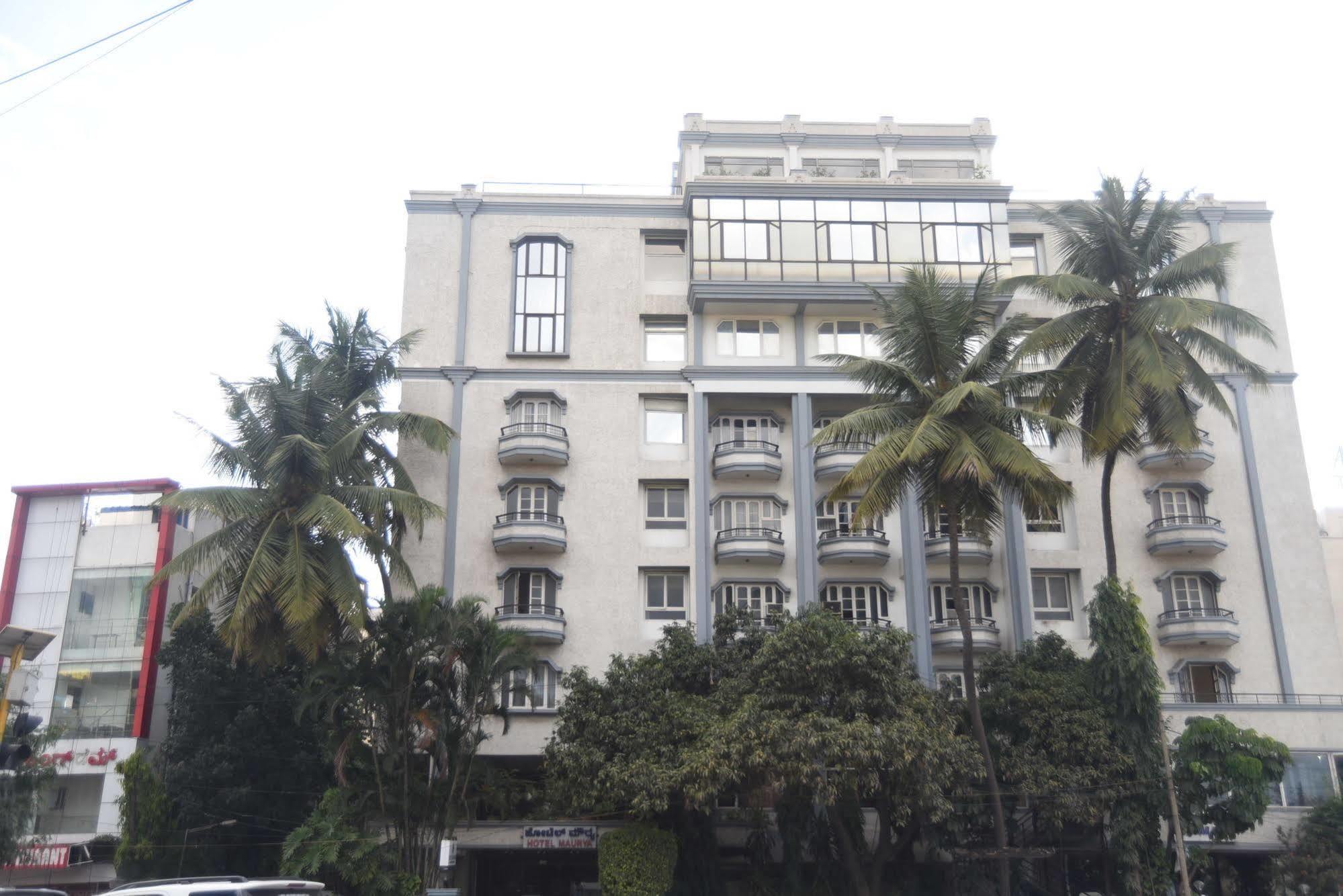 Hotel Maurya Bangalore Exterior photo